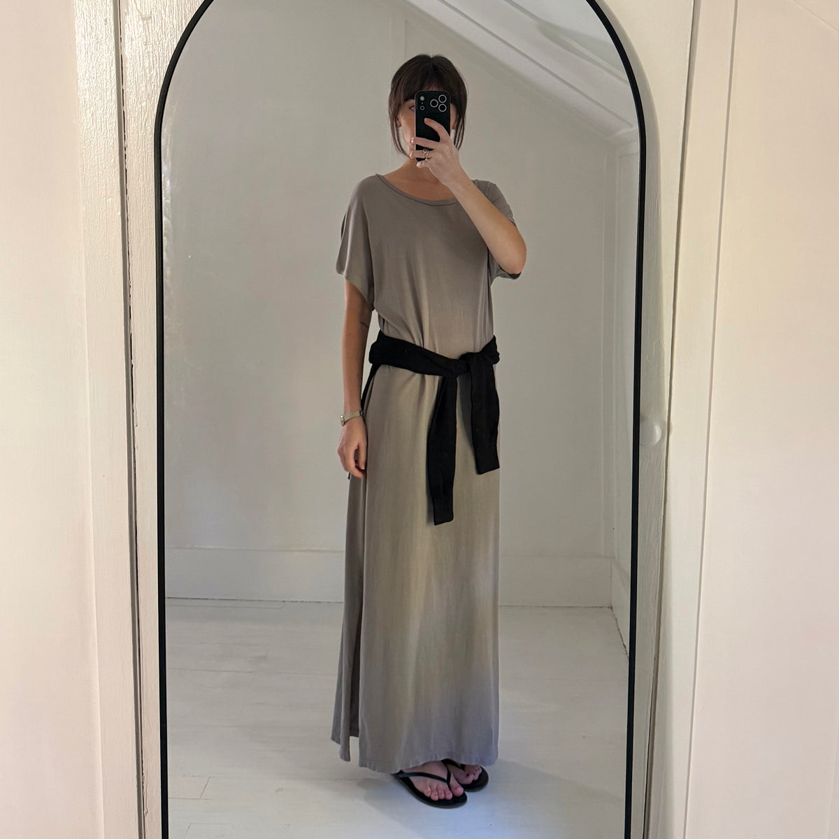 Calder Blake Suria Supima Midi T-Shirt Dress in Anthracite Size M