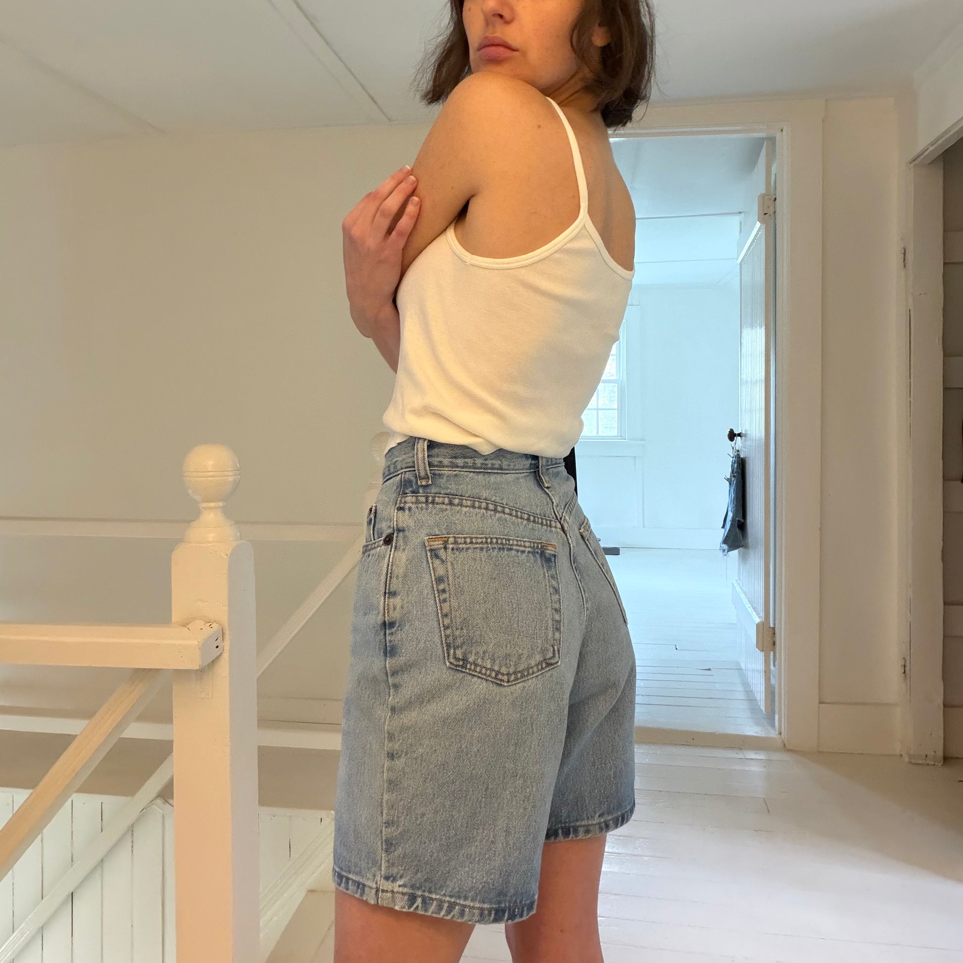 Gap Vintage 90s Classic Fit Jean Shorts Size 2
