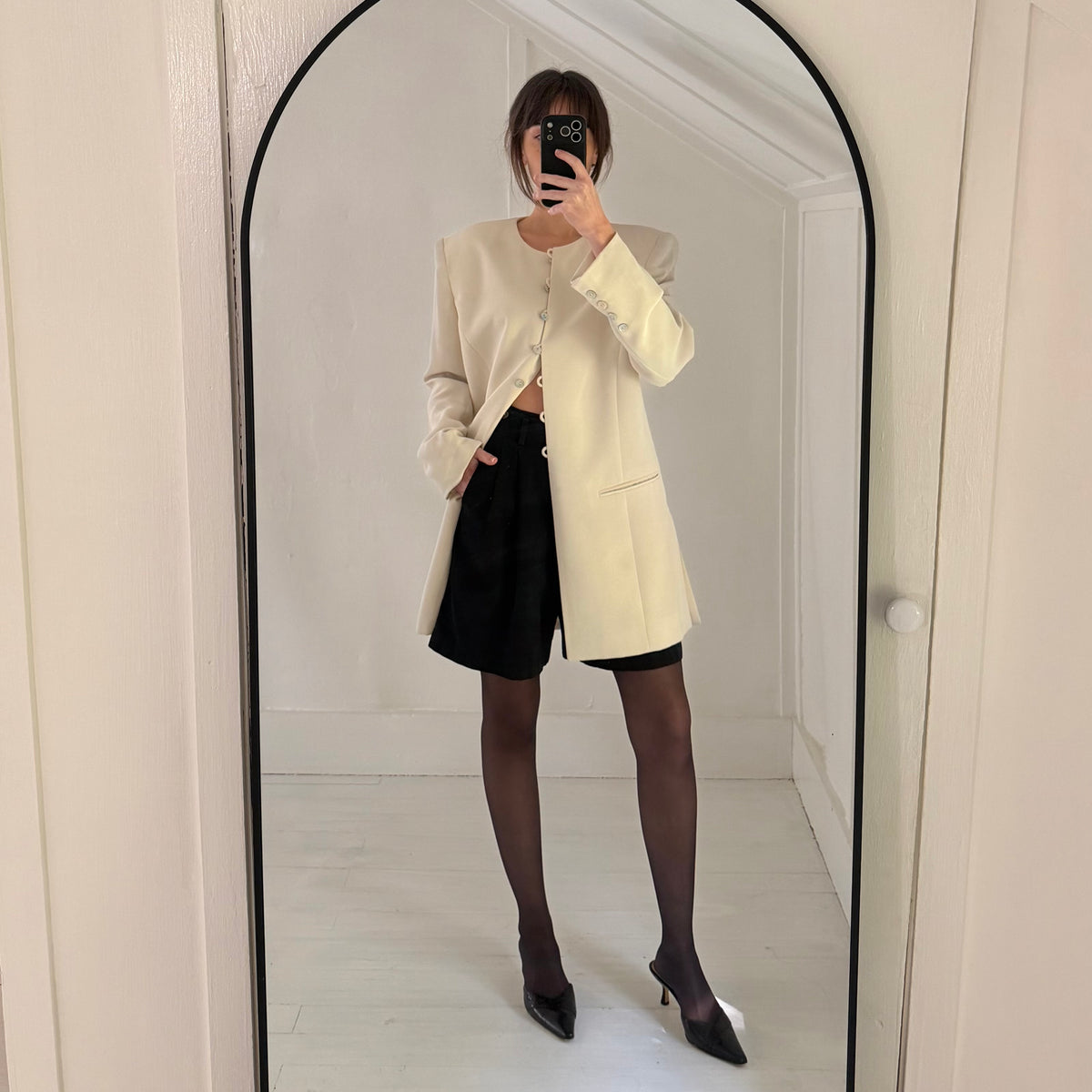Jones New York Vintage 90s Button Loop Collarless Blazer Jacket Ivory Size 12