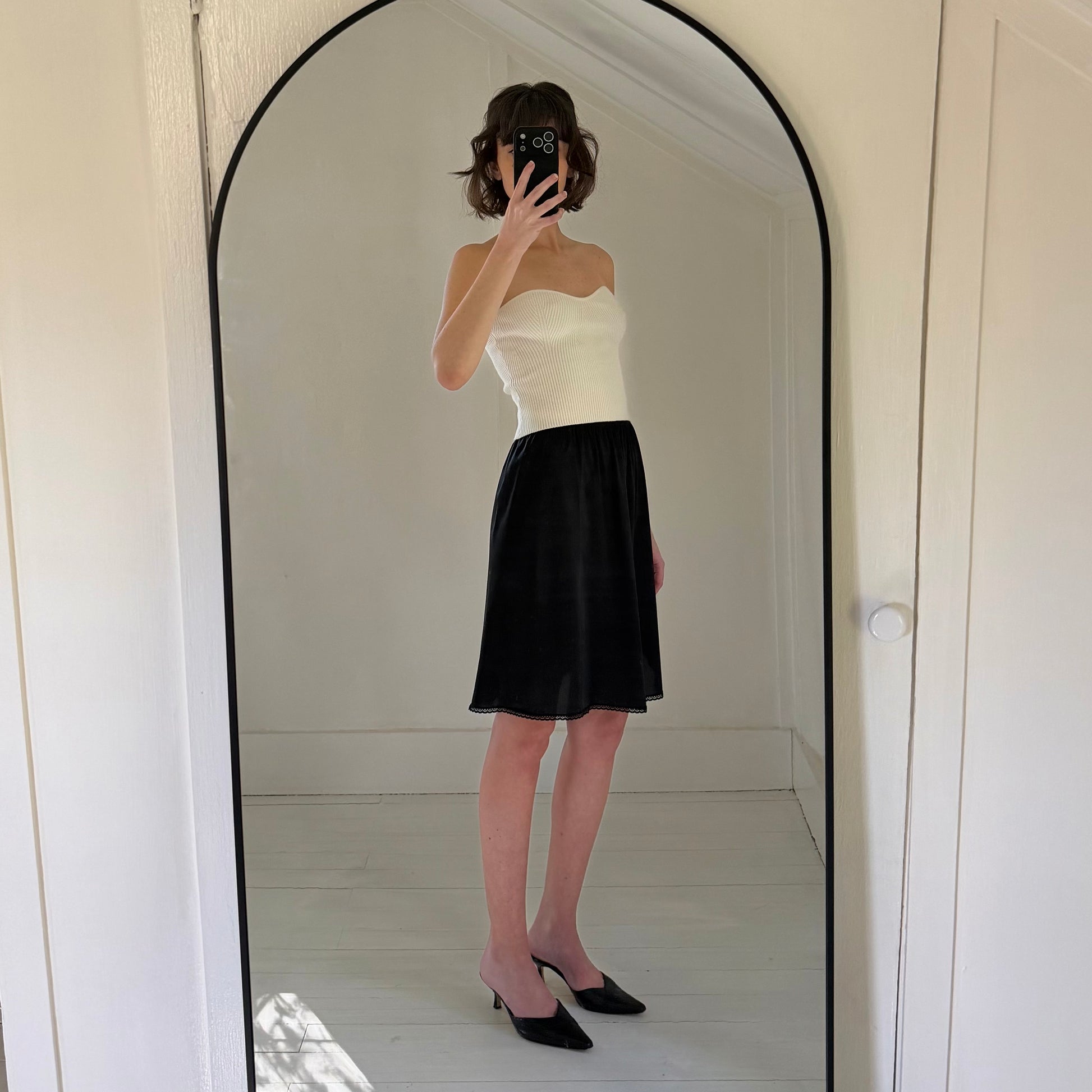 Vanity Fair Vintage 90s Lace Trim Mini Slip Skirt Size M