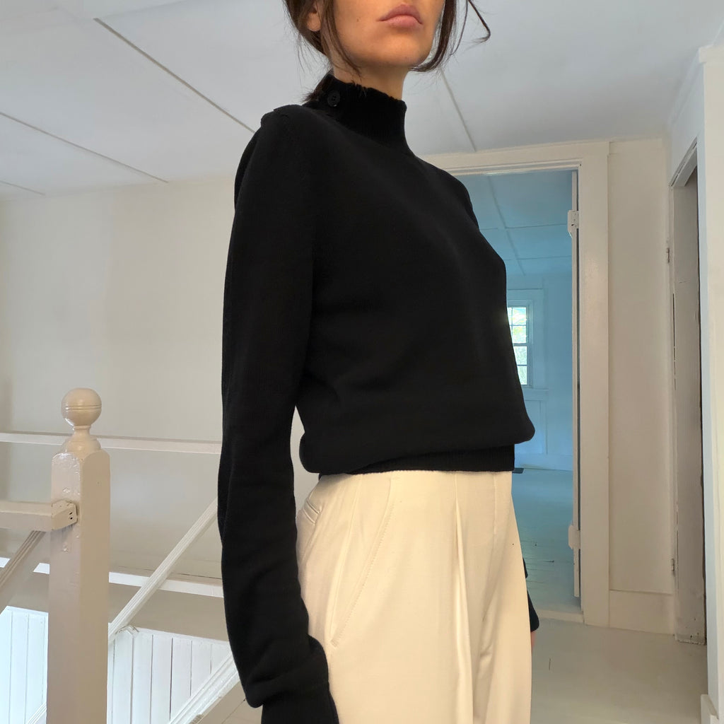 Tomas Maier Cotton Knit Buttoned Shoulder Turtleneck Sweater Black Size S