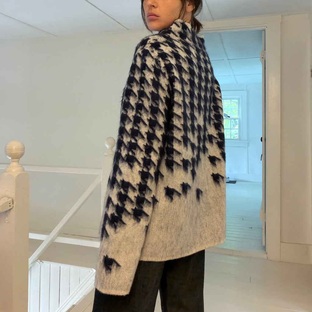 Natan Merino Wool Houndstooth Jacquard Turtleneck Sweater Size 3 Grey/Navy