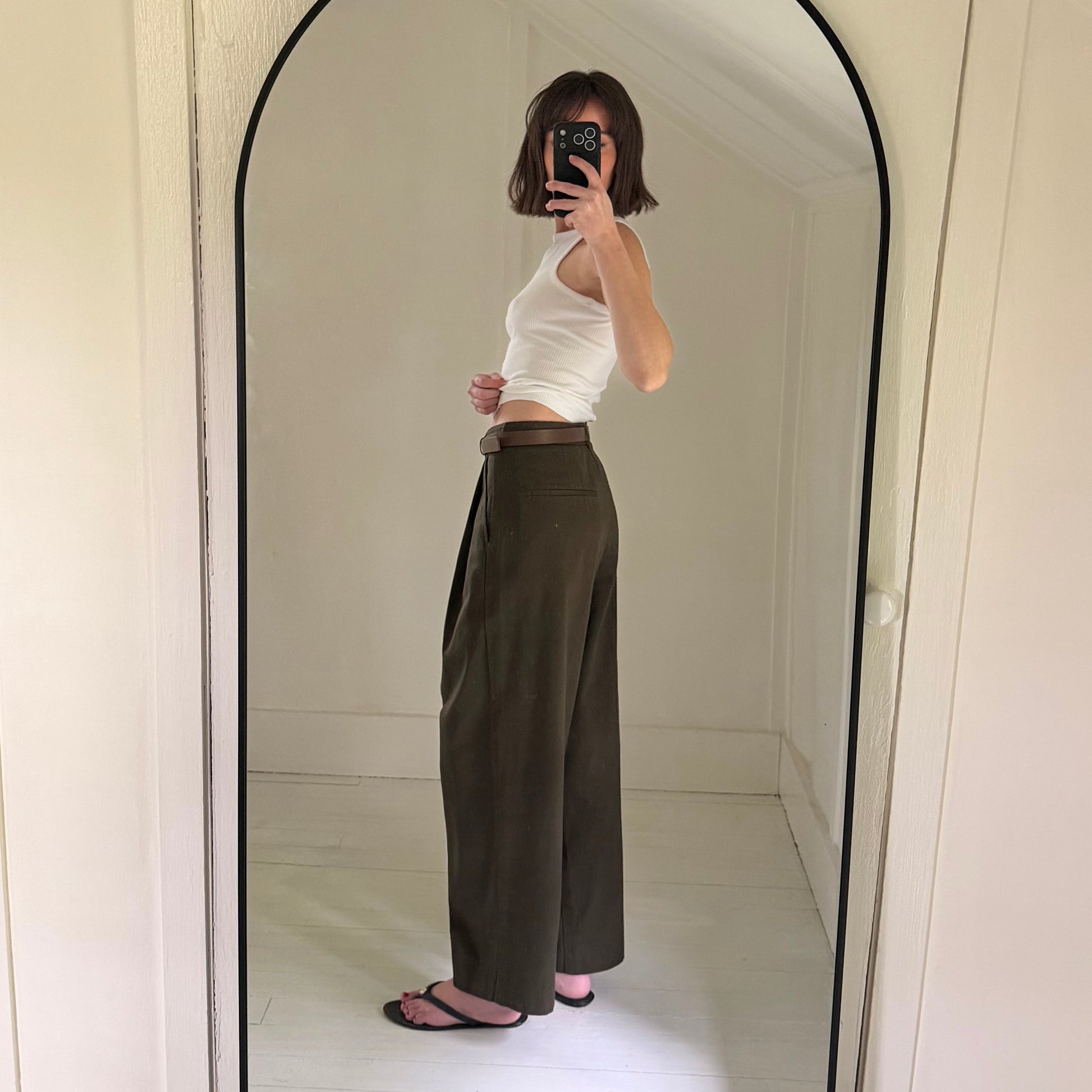 Banana Republic Wide Leg Pleated Trousers in Camo Green NWT Size 8P