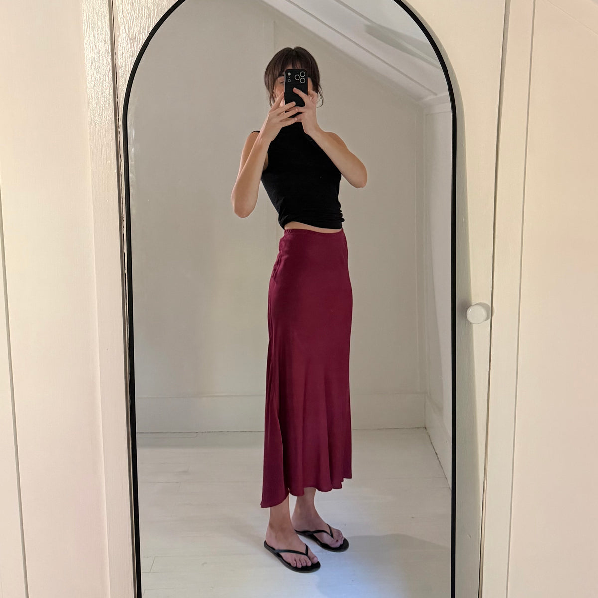 Michael Stars Drea Satin Bias Cut Midi Skirt in Pinot Size M