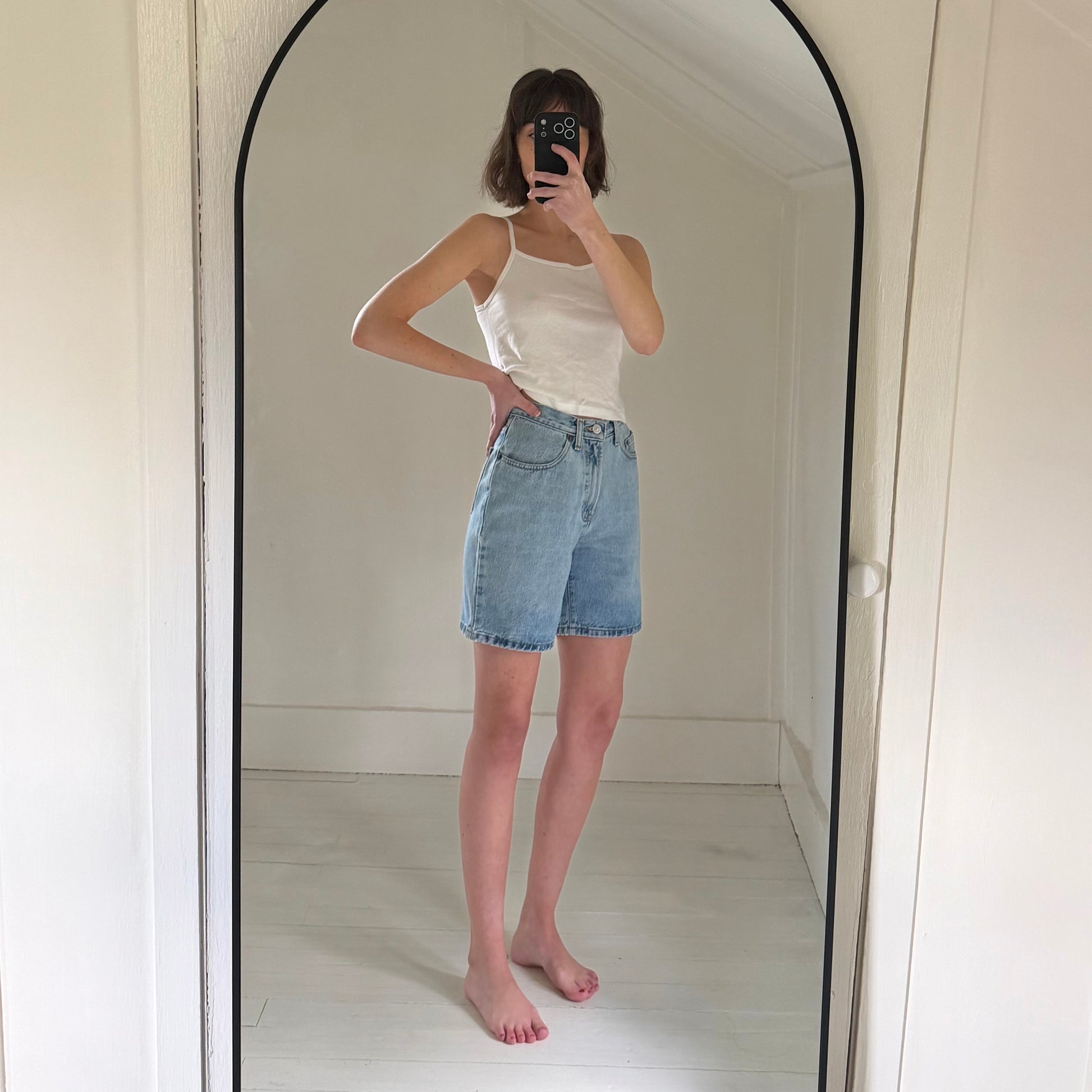 Gap Vintage 90s Classic Fit Jean Shorts Size 2