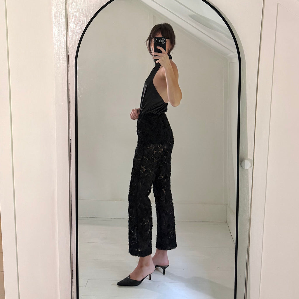 Kimchi Blue / Urban Outfitters Sheer Rosette Cropped Pant in Black