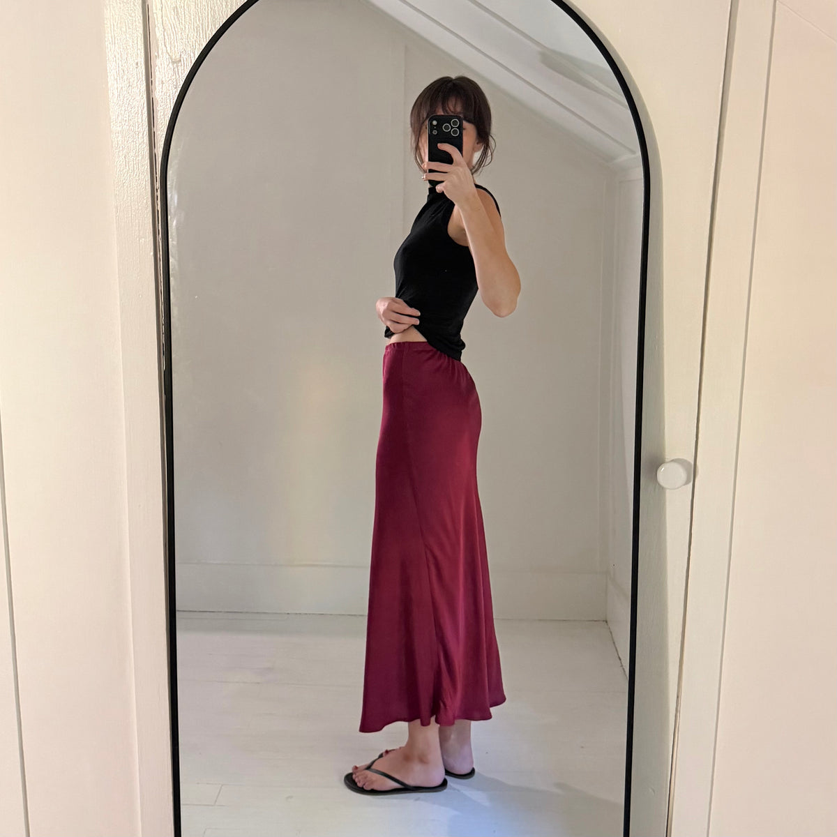Michael Stars Drea Satin Bias Cut Midi Skirt in Pinot Size M