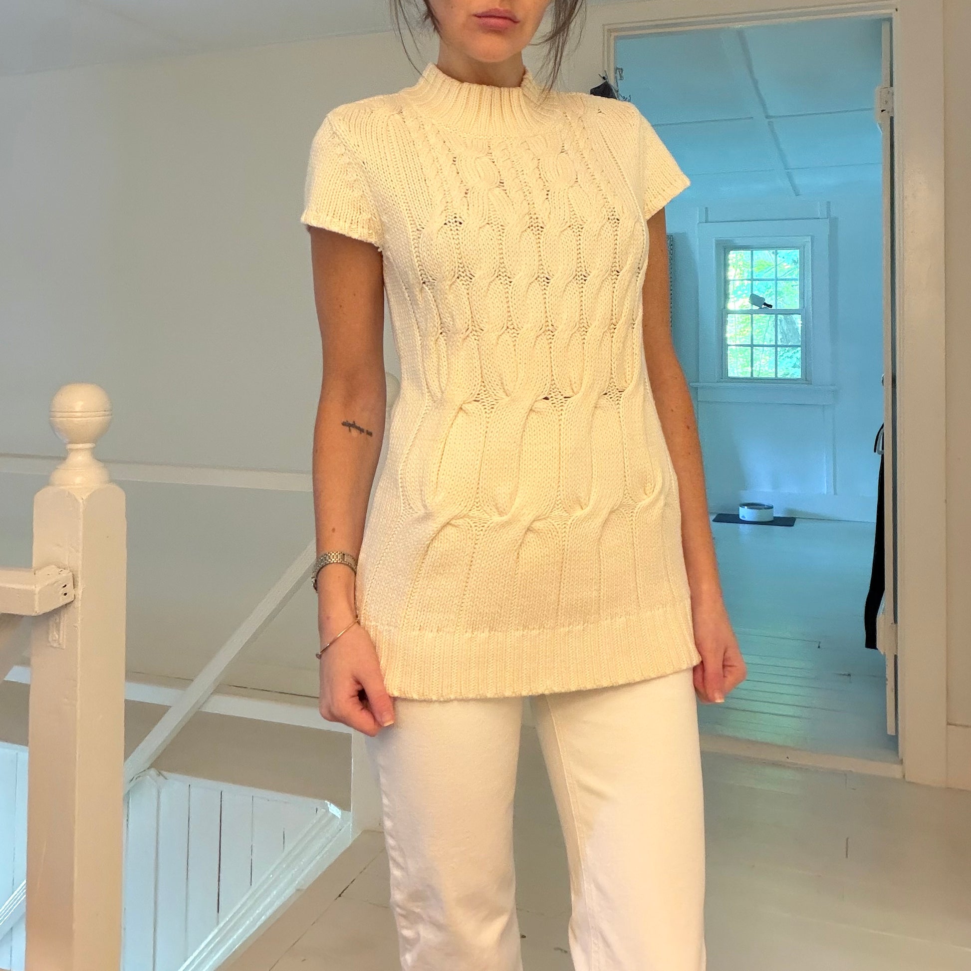 BCBGirls Vintage Y2K Cable Knit Capped Sleeve Mockneck Sweater Size S