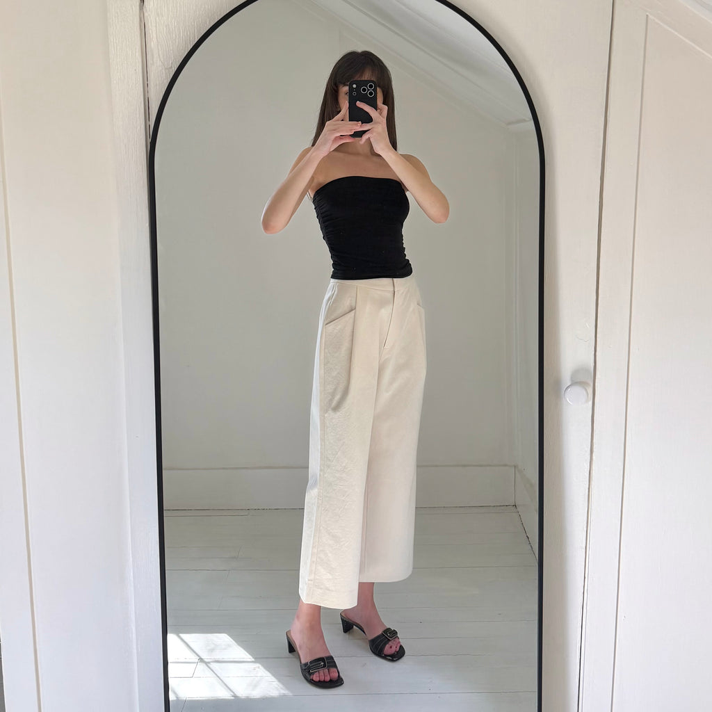 Something To Hold Caravan Wide Leg Cropped Trousers in Natural NWT Size S