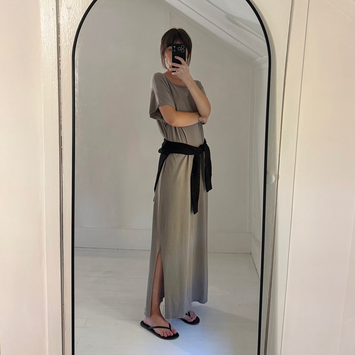 Calder Blake Suria Supima Midi T-Shirt Dress in Anthracite Size M