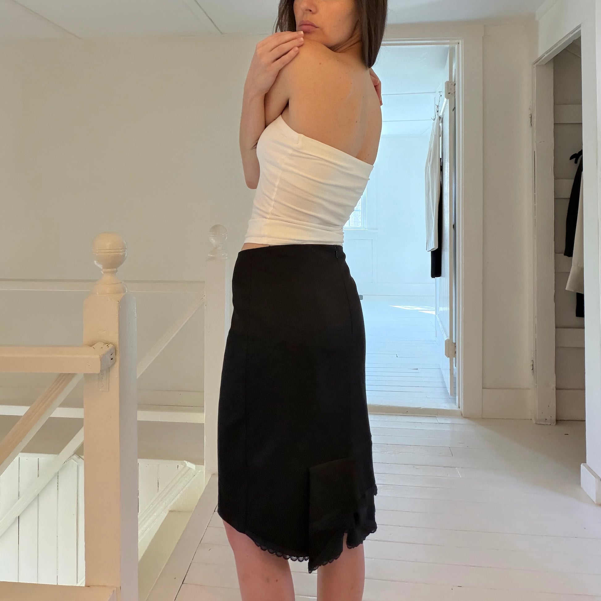 Bebe Vintage Y2K Lace Trim Kick Pleat Pencil Skirt in Black Size 8