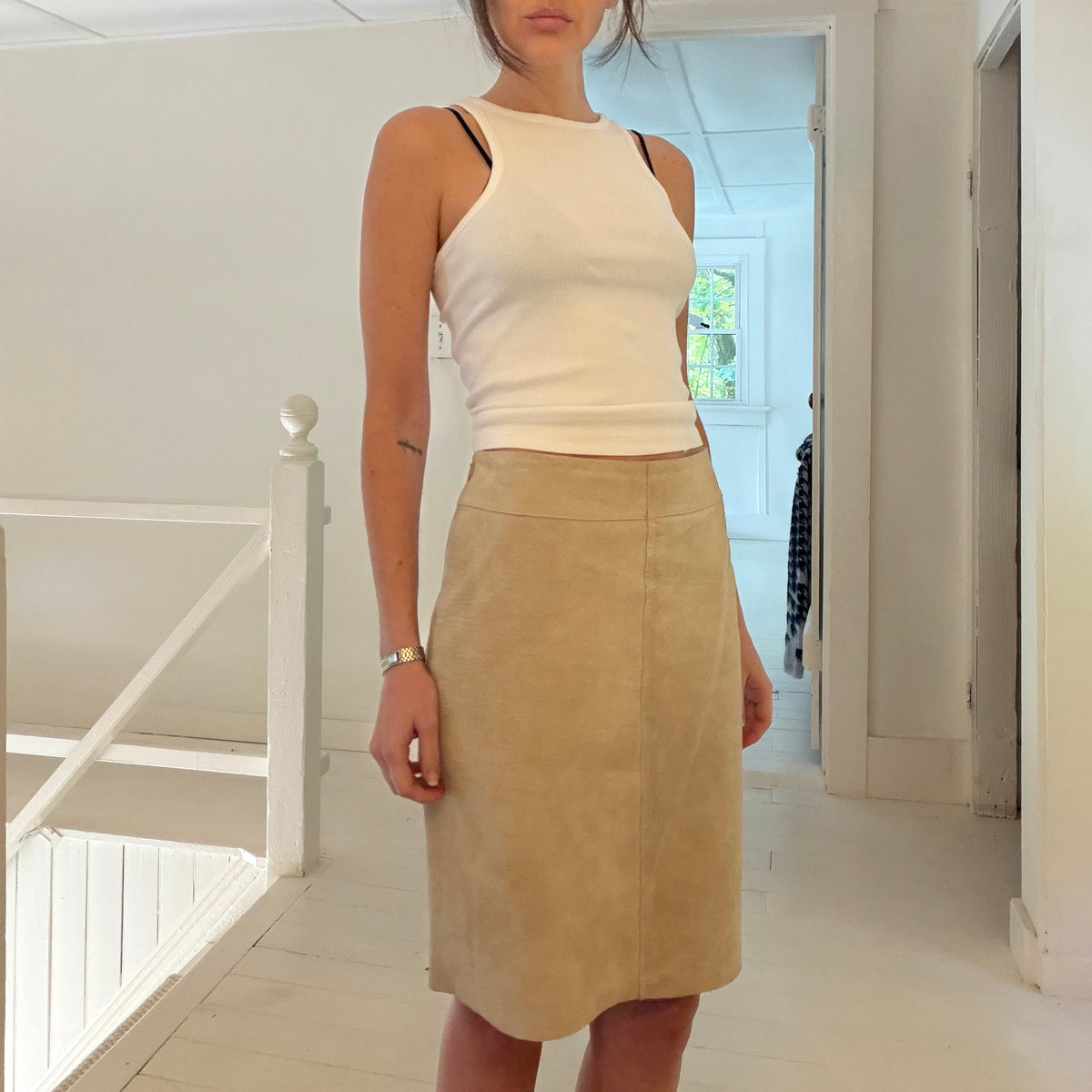 Express World Brand Vintage 90s Suede Leather Mini Pencil Skirt Size 1/2 Beige