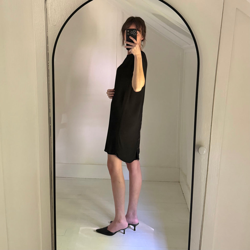 Madewell Crewneck Button-Back Easy Mini Dress in True Black Size XXS