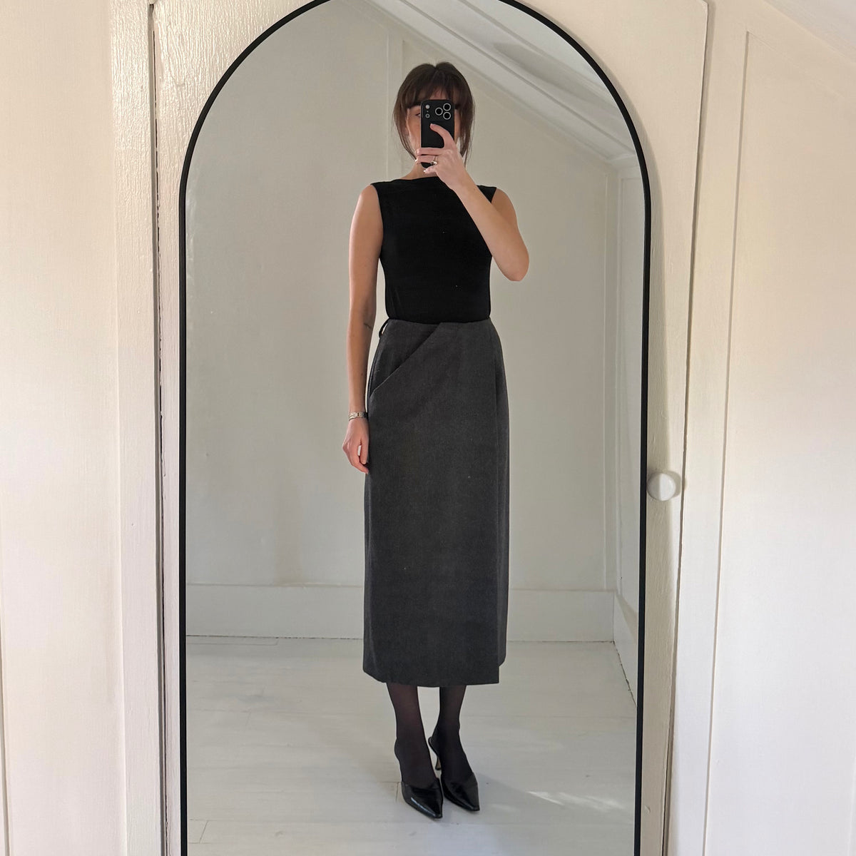 Anne Klein x Saks Fifth Avenue Vintage 90s Wool Midi Wrap Skirt Grey Size 4