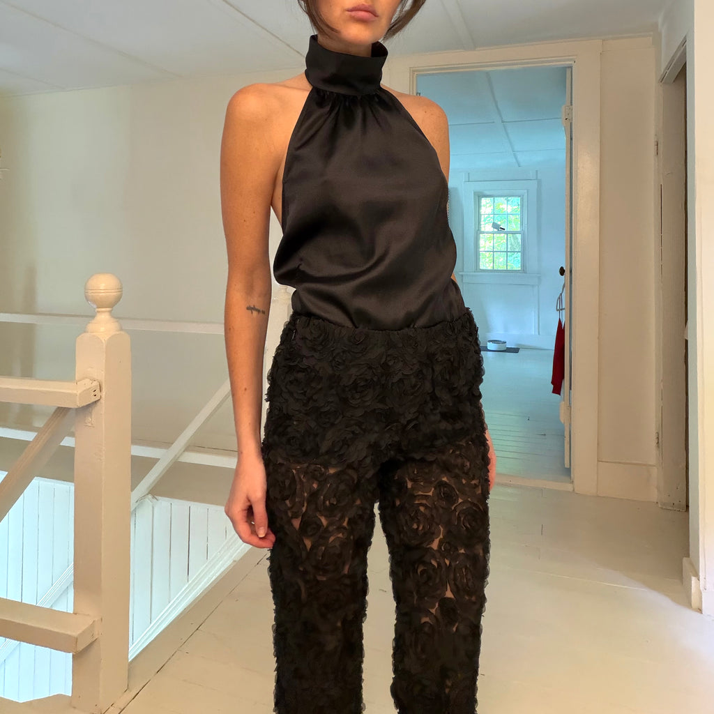 Kimchi Blue / Urban Outfitters Sheer Rosette Cropped Pant in Black