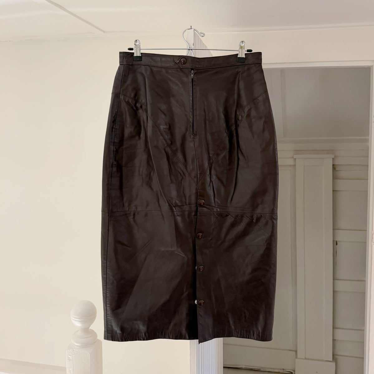 Lela Leather Vintage 80s Midi Pencil Skirt Size 11/12 Brown