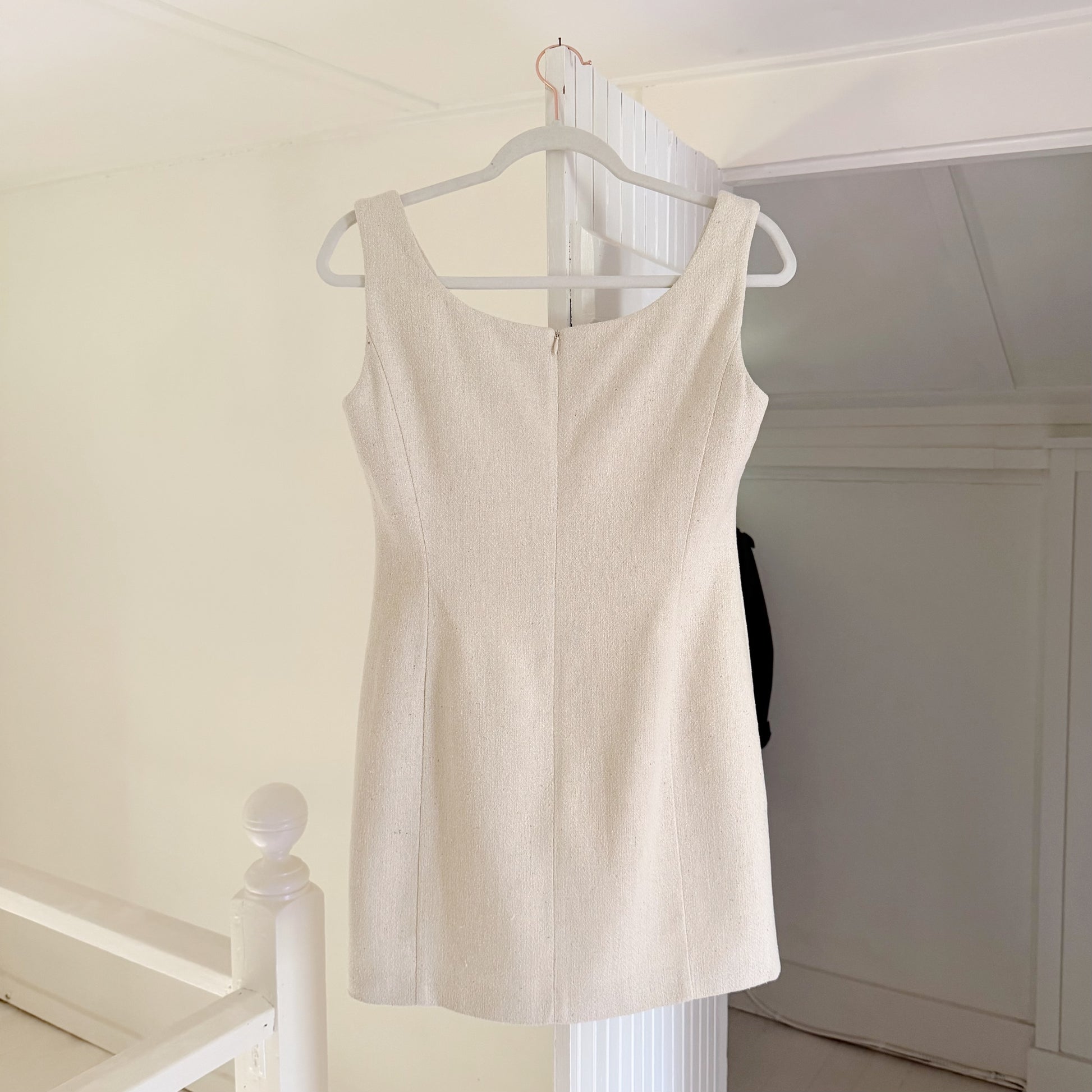 Amomento Silk Tweed Mini Sheath Dress in Ecru NWT Size 1