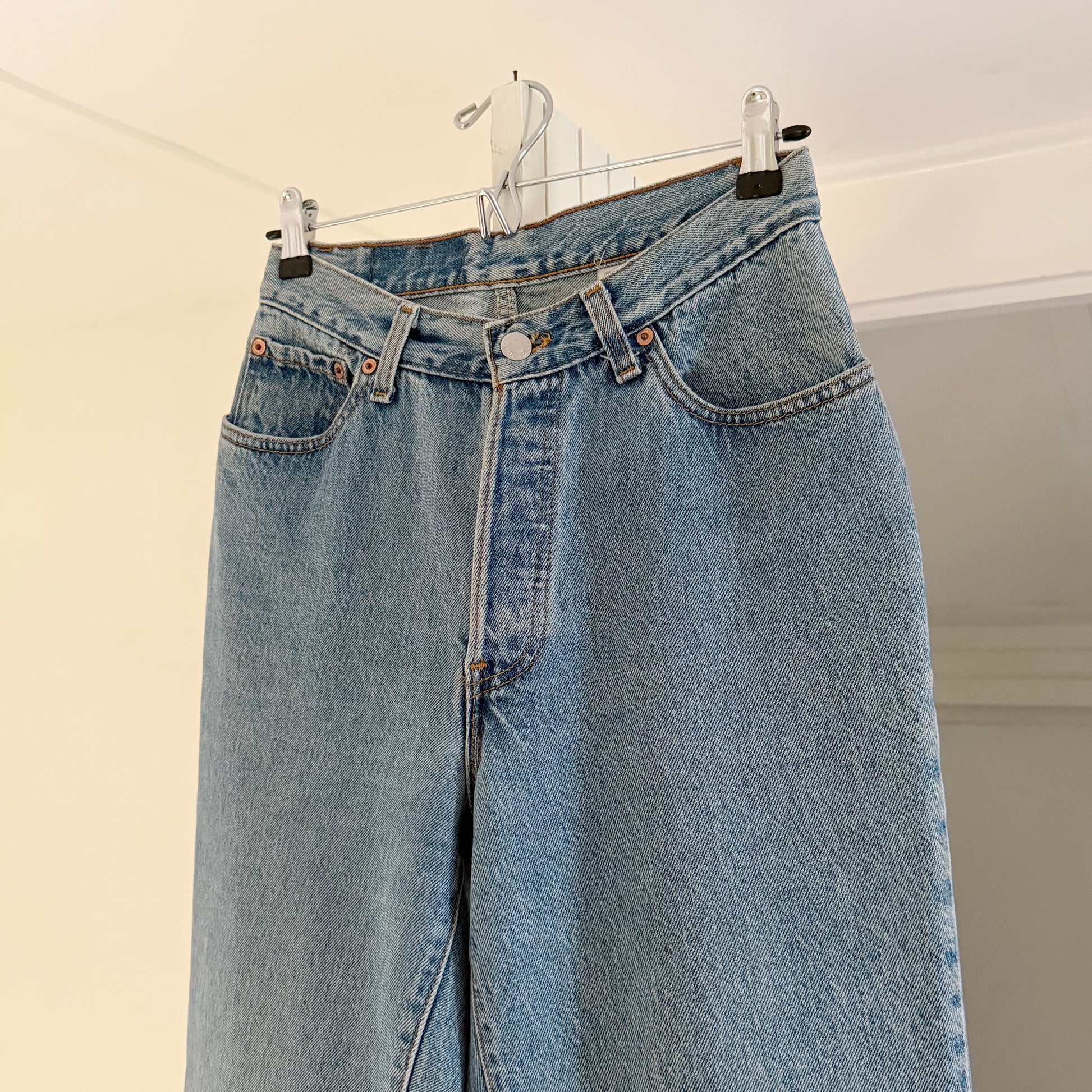 Levi's 17501 Vintage '92 High Rise Straight Leg Jeans Size 9M