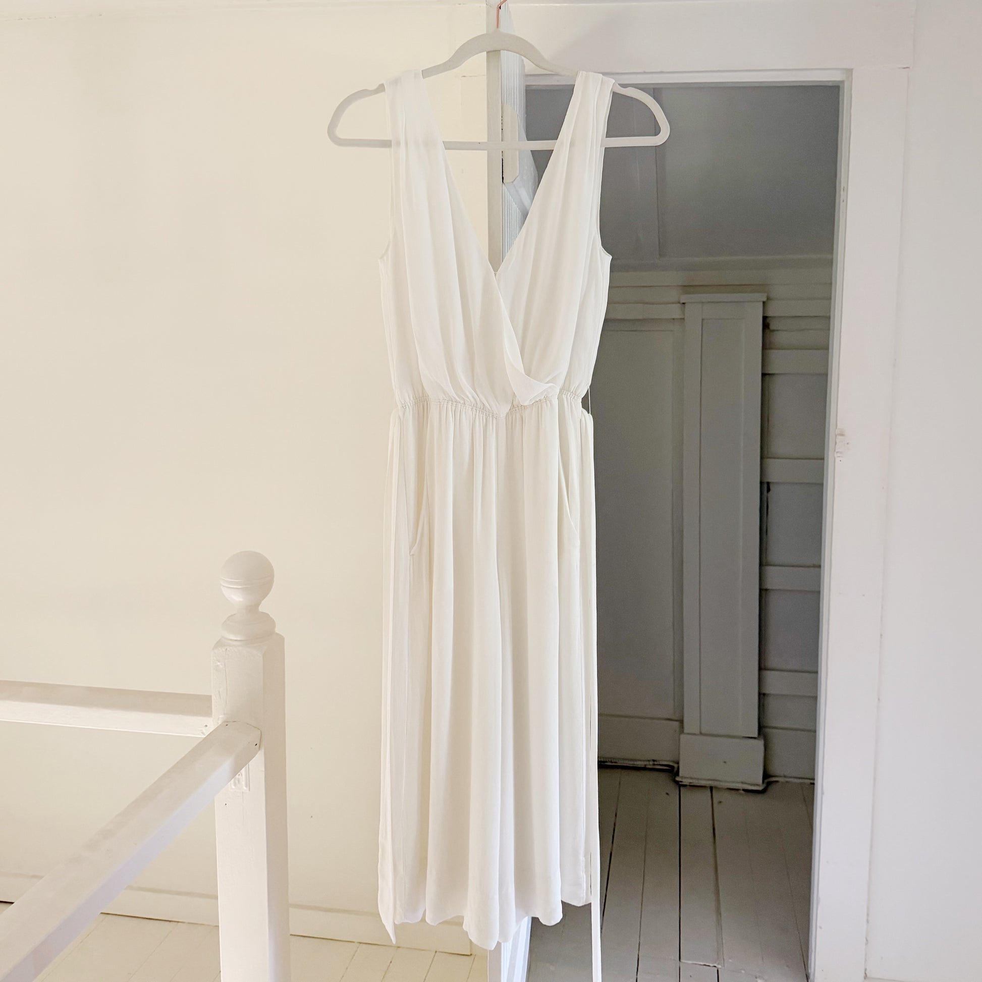 Babaton / Aritzia Maximillian Tie Waist Cropped Wide Leg Jumpsuit Size XS