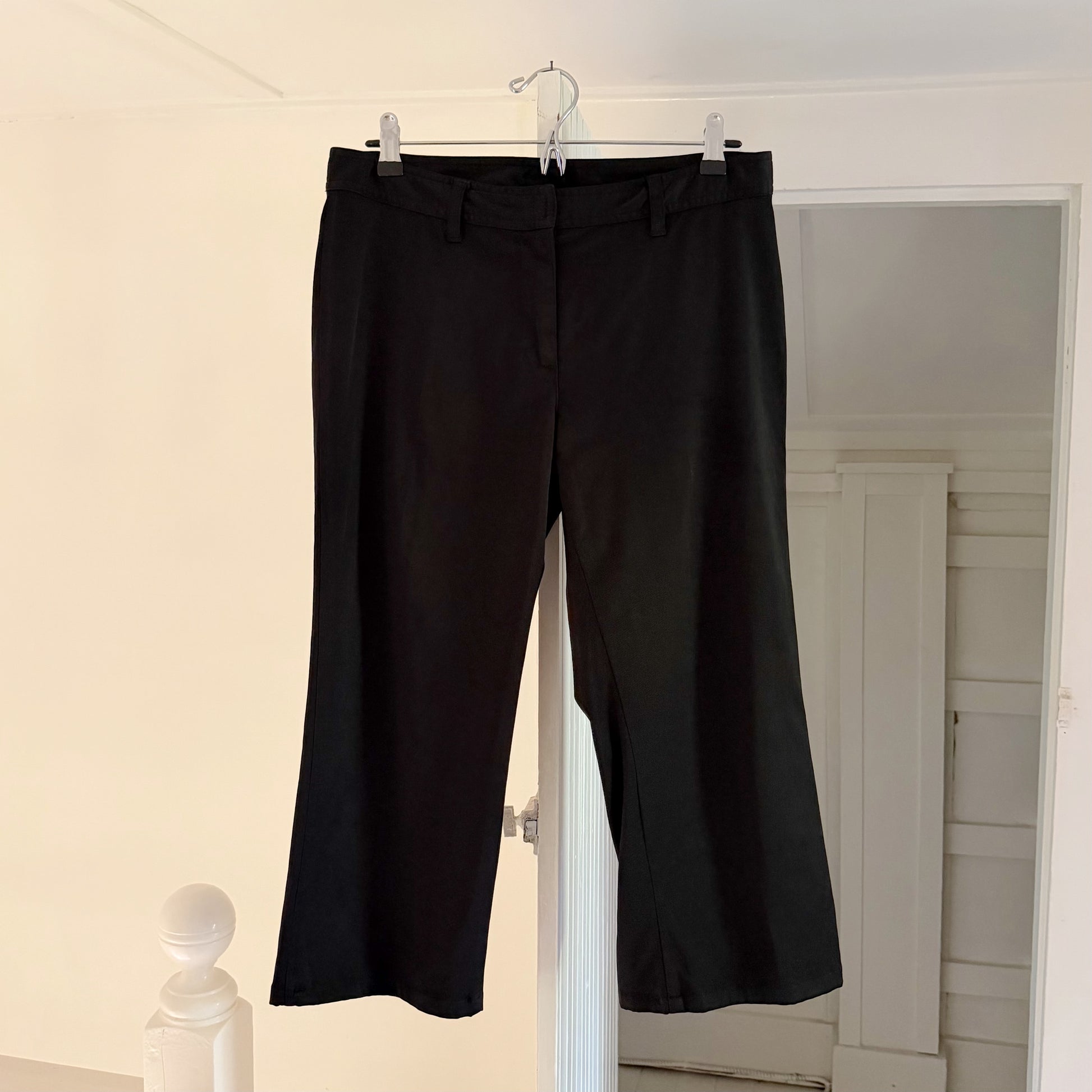 Express Jeans Vintage Y2K Straight Leg Capri Pants Size 7/8