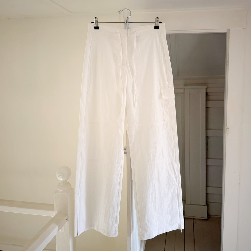 Express Bleus Vintage Y2K Straight Leg Cargo Pants Size 3/4 White