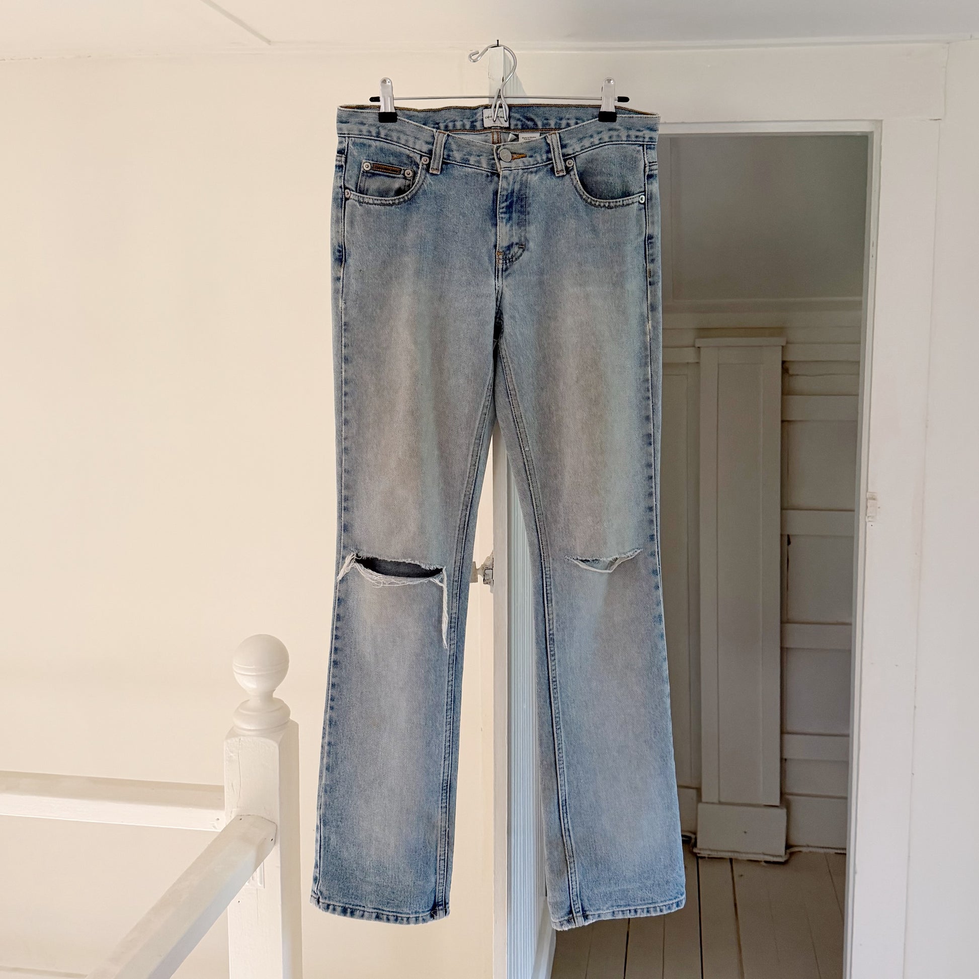 Calvin Klein Jeans Vintage 90s Low Rise Bootcut Jeans Allover Sandblast Size 7