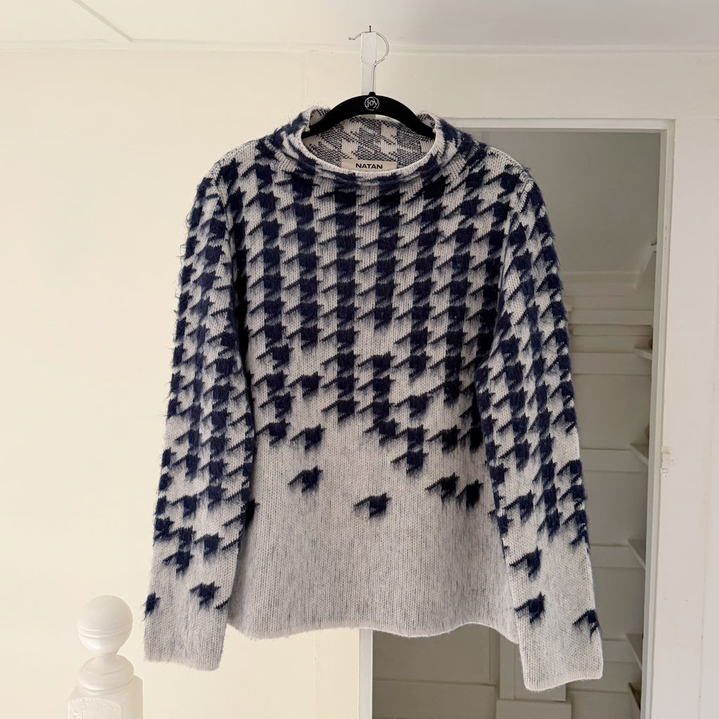 Natan Merino Wool Houndstooth Jacquard Turtleneck Sweater Size 3 Grey/Navy