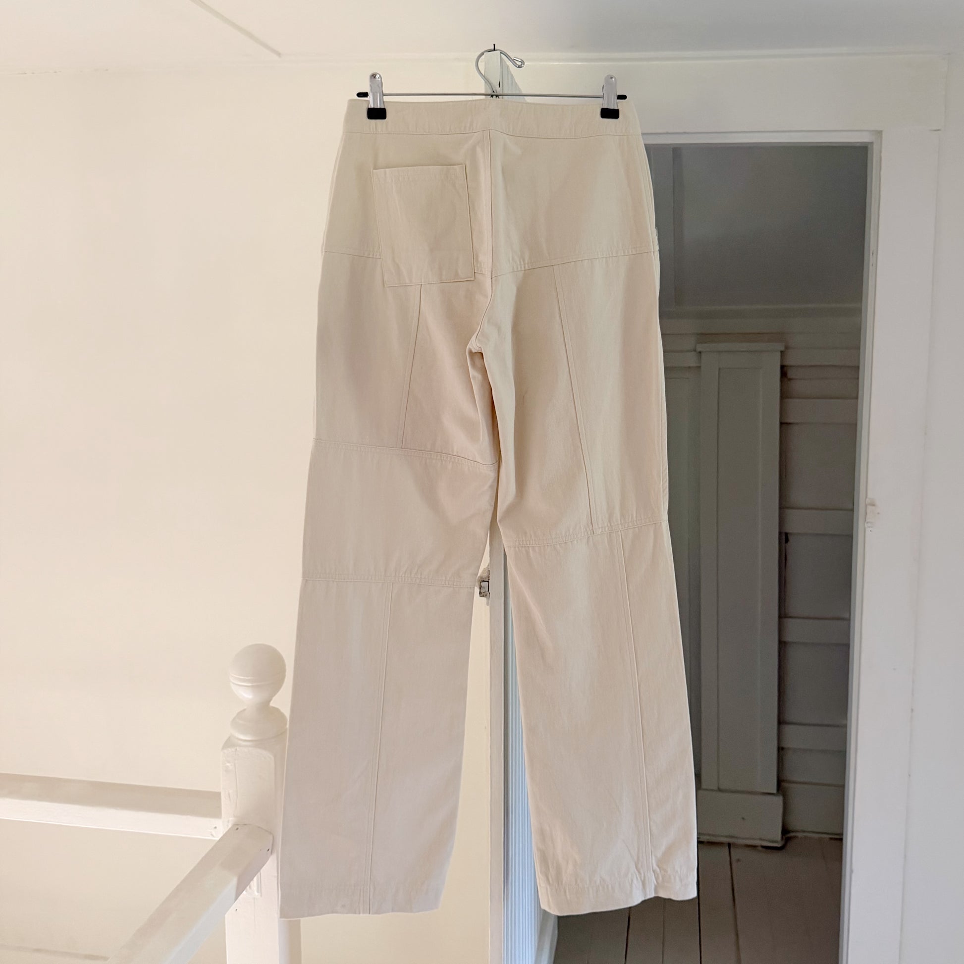 Artless Forever Paneled Straight Leg Cargo Pants in Cream Size S