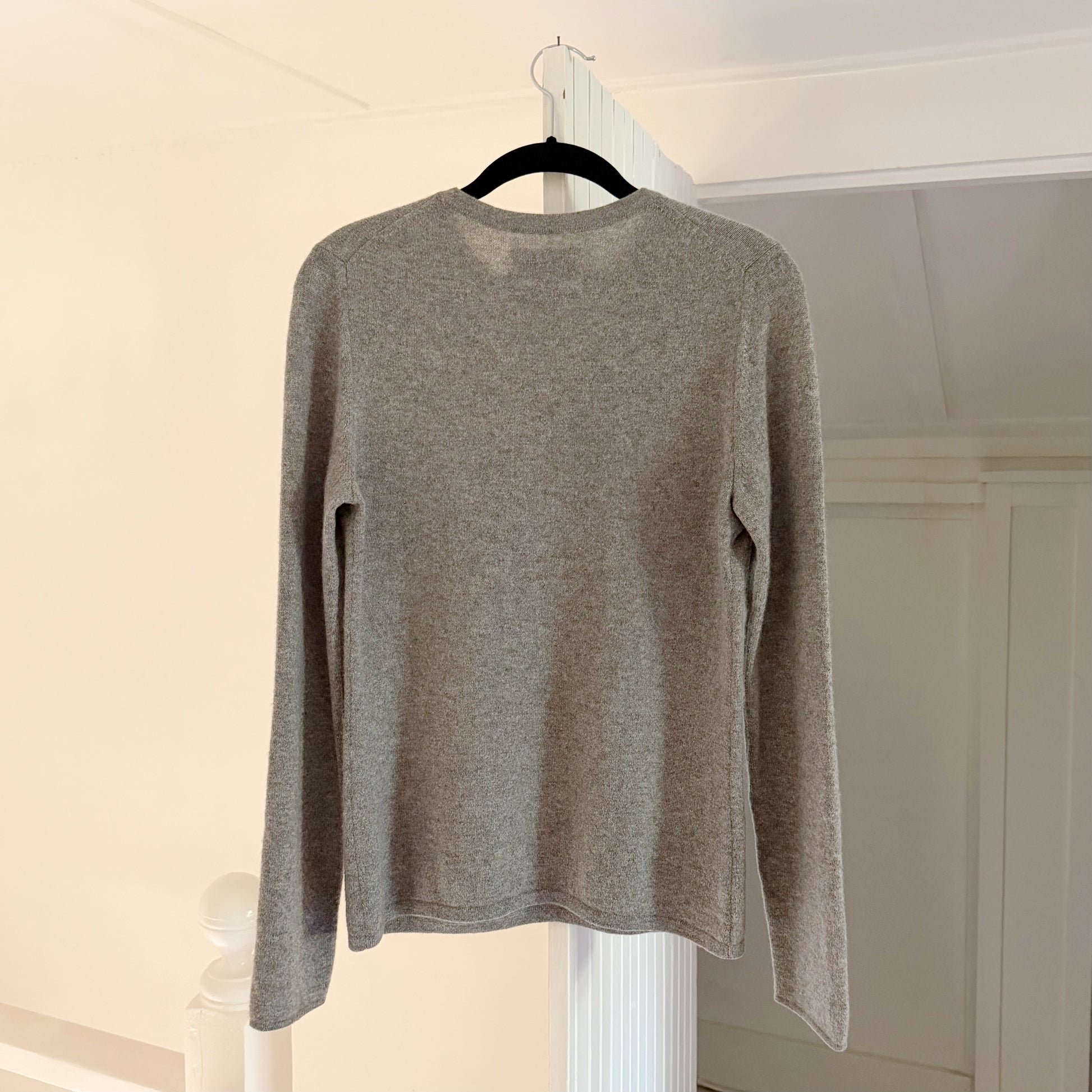 Bloomingdale's Vintage 90s Cashmere Crewneck Sweater Size S
