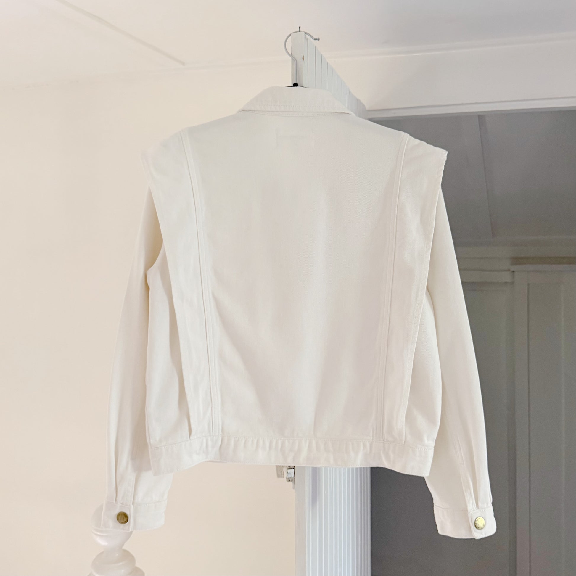 La Petite Etoile Capped Shoulder Cropped Denim Jacket Size 1