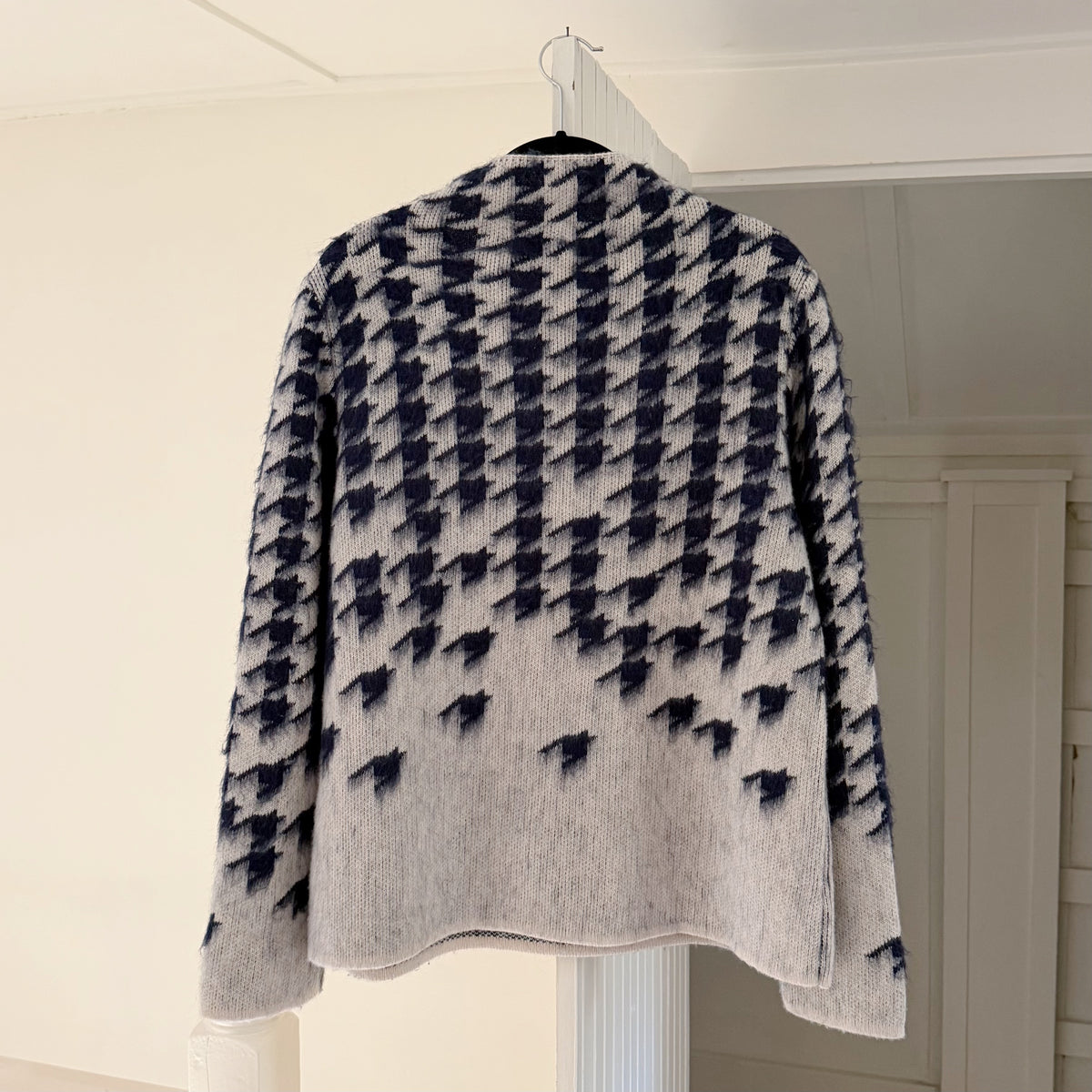 Natan Merino Wool Houndstooth Jacquard Turtleneck Sweater Size 3 Grey/Navy