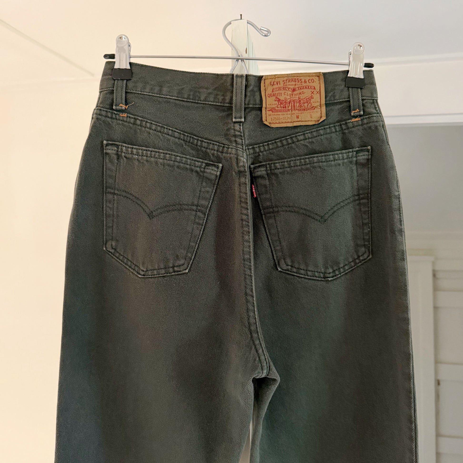 Levi's 17501 Vintage '93 High Rise Straight Tapered Leg Jeans Size 9M