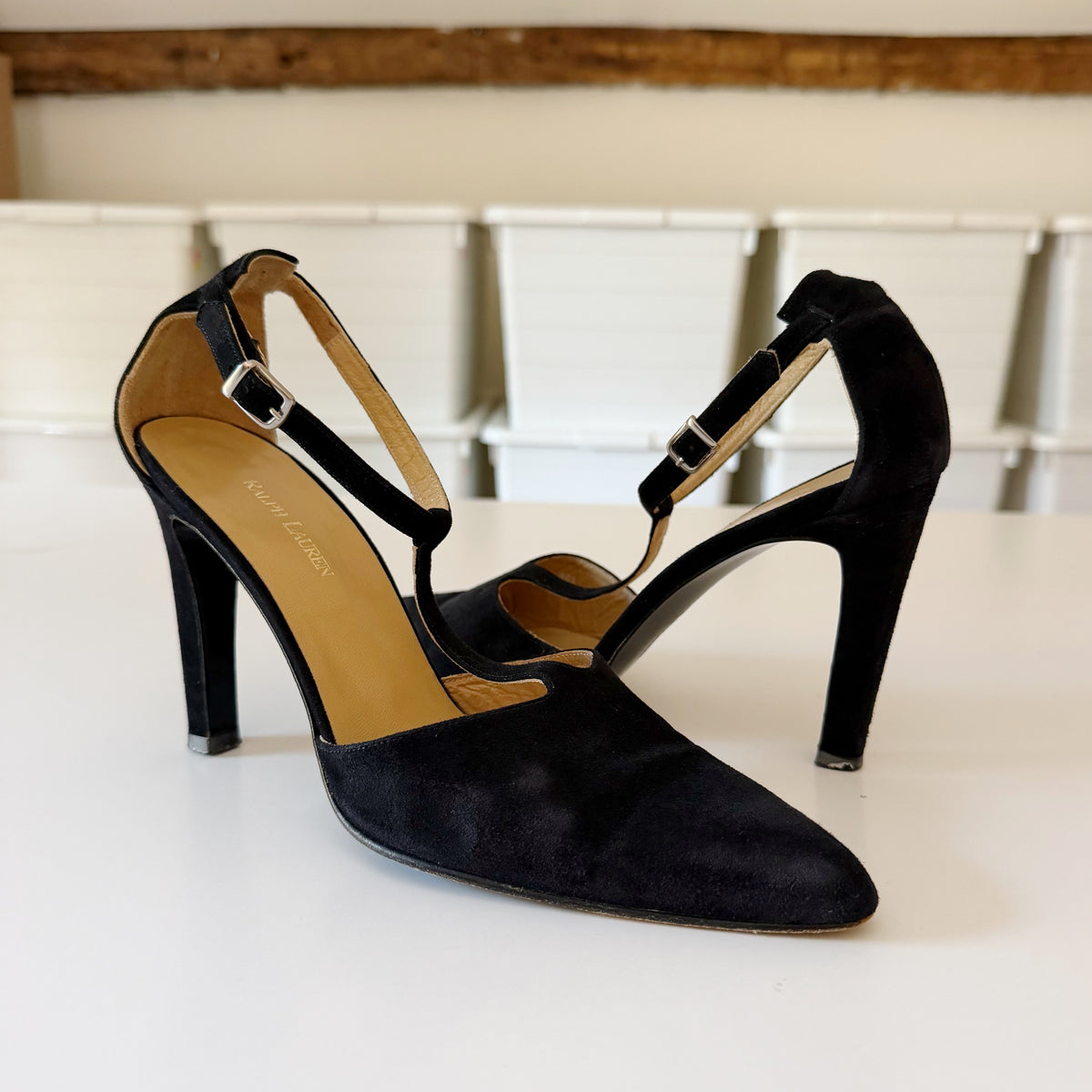 Ralph Lauren Suede Pointed Toe T-Strap Heels Black Size 7