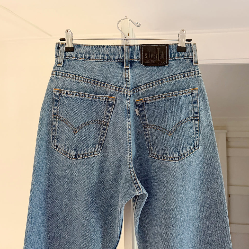 Levi's SilverTab Loose Vintage '97 Straight Leg Jeans Size 9 Long