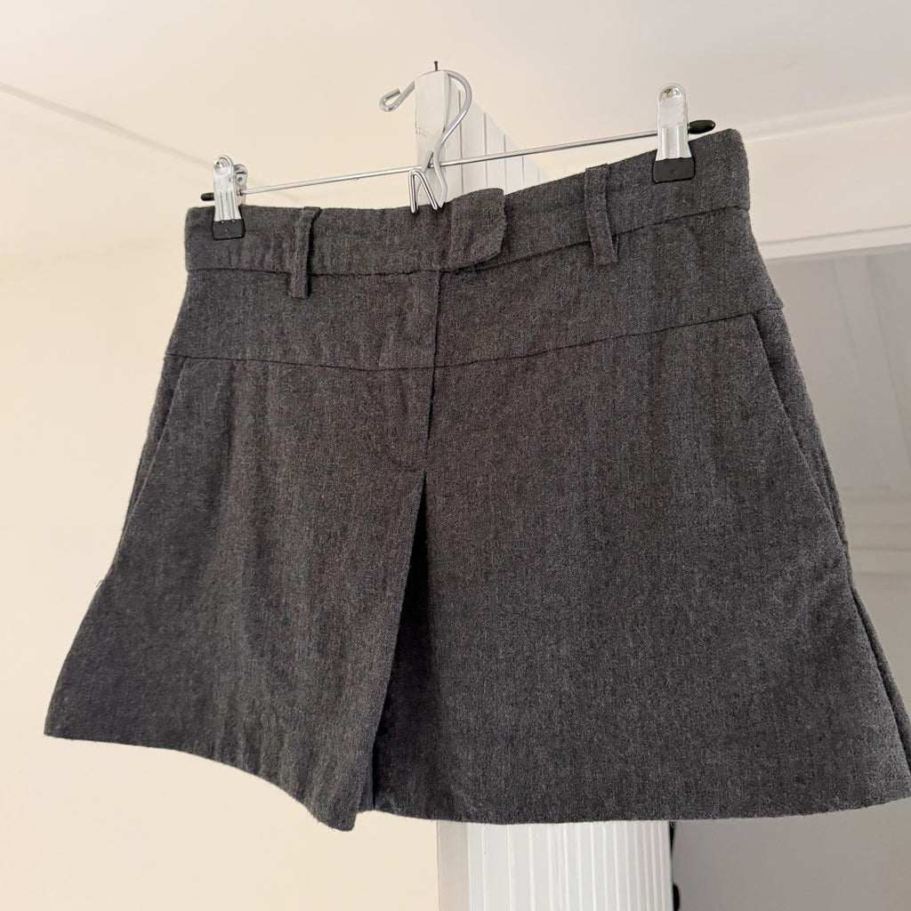 See By Chloe Y2K Wool Pleated Mini Skirt Charcoal Grey Size US 4
