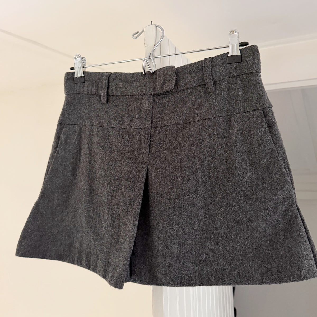 See By Chloe Y2K Wool Pleated Mini Skirt Charcoal Grey Size US 4