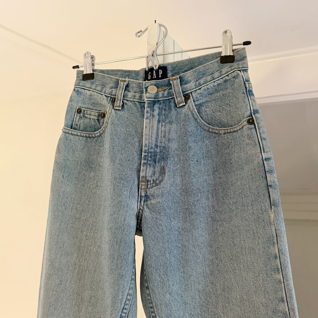 Gap Vintage 90s Straight Leg Jeans Size 1S