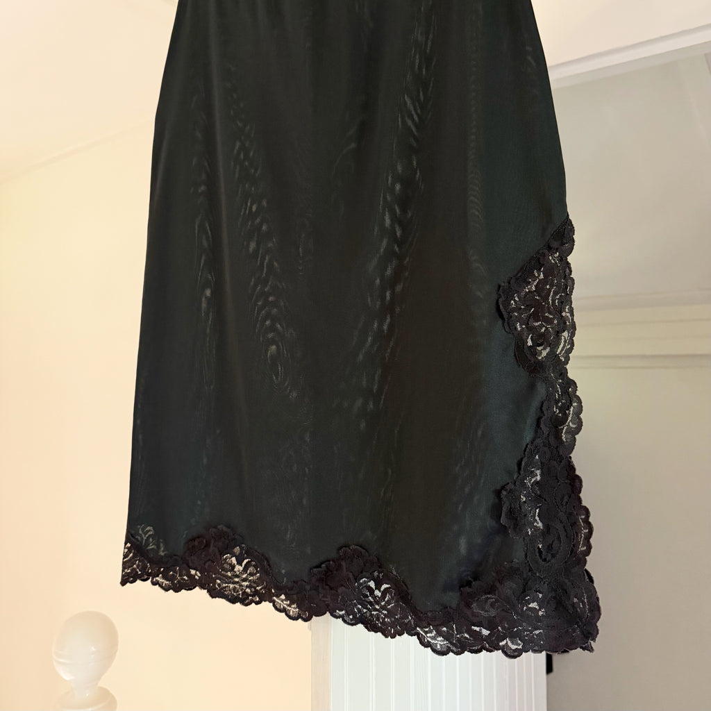 Greenco Maid Vintage Lace Trim Midi Slip Skirt Size S