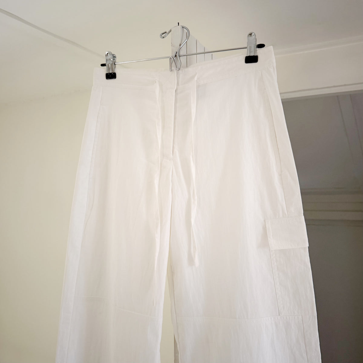 Express Bleus Vintage Y2K Straight Leg Cargo Pants Size 3/4 White