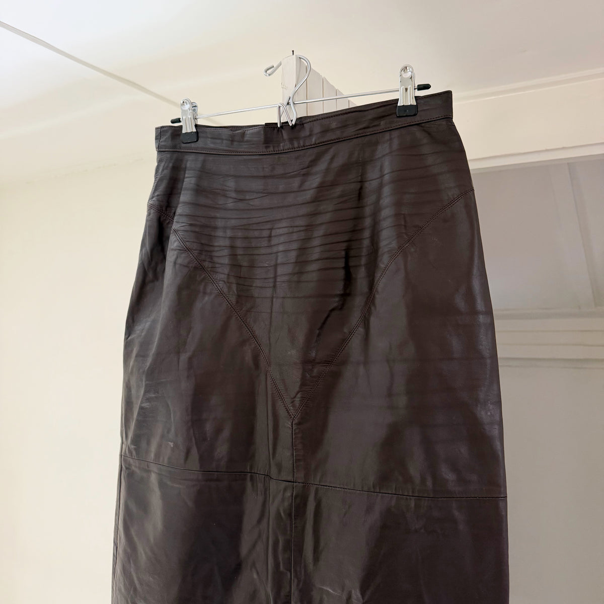Lela Leather Vintage 80s Midi Pencil Skirt Size 11/12 Brown