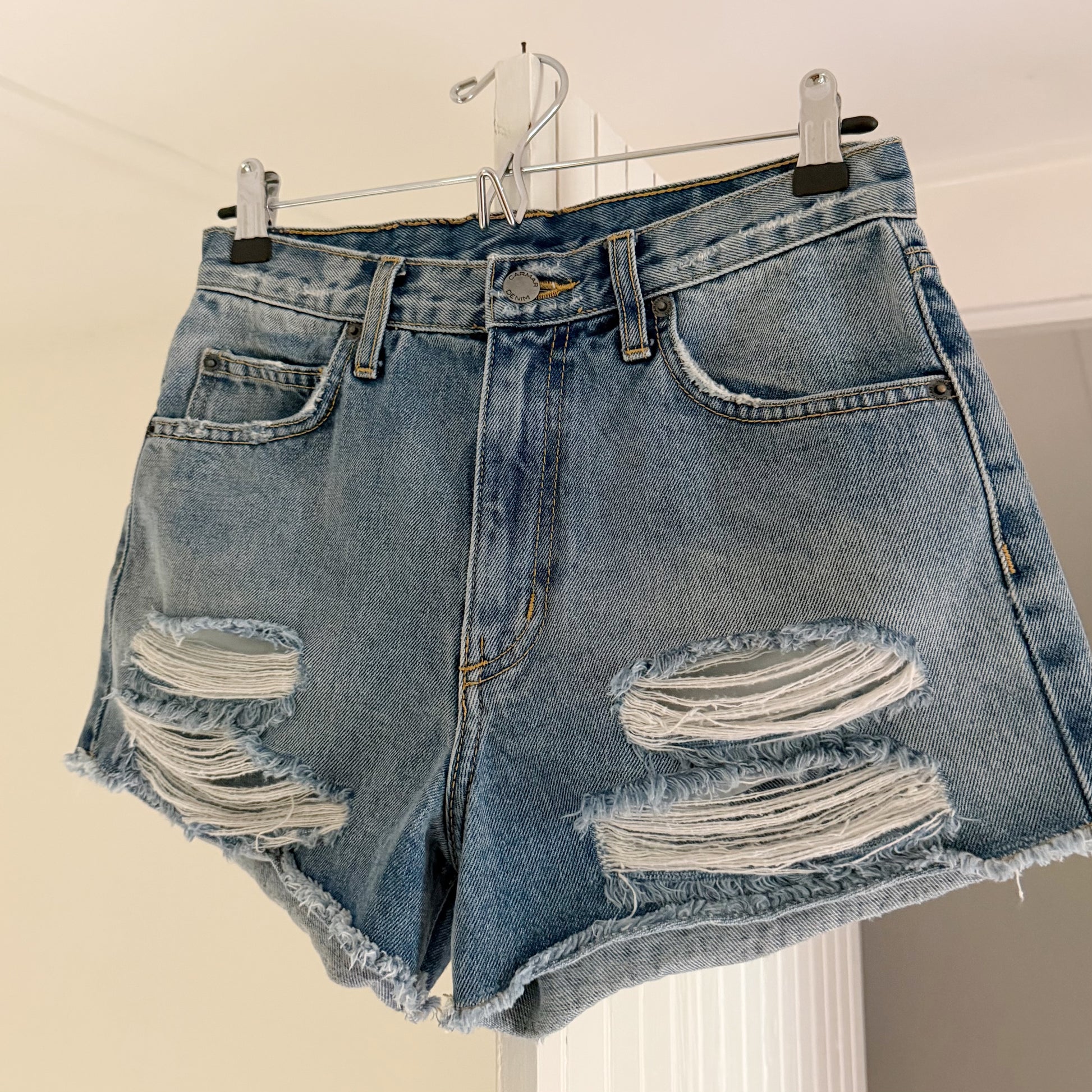 Carmar Distressed Ripped Cutoff Jean Shorts Size 25