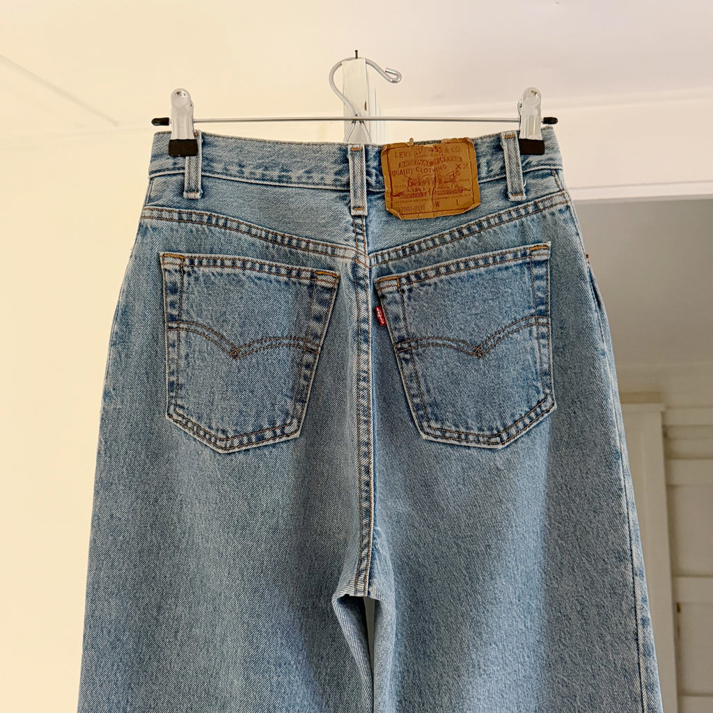 Levi's 17501 Vintage '92 High Rise Straight Leg Jeans Size 9M