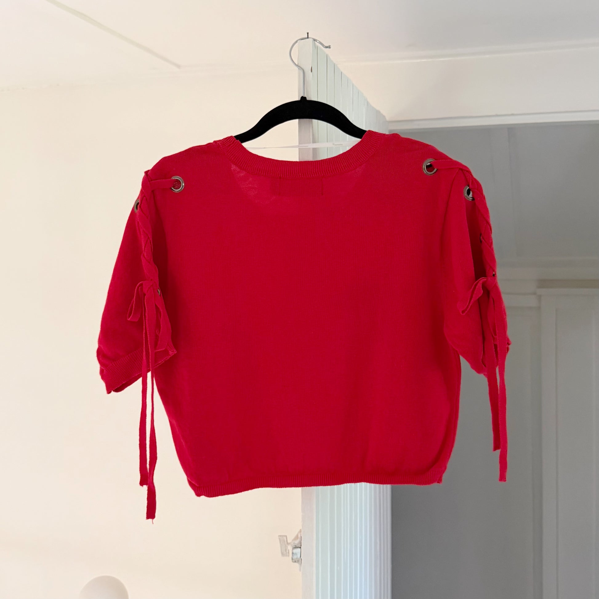 MinkPink Julian Knit Lace-Up Grommet Sleeve Crop Top Size M