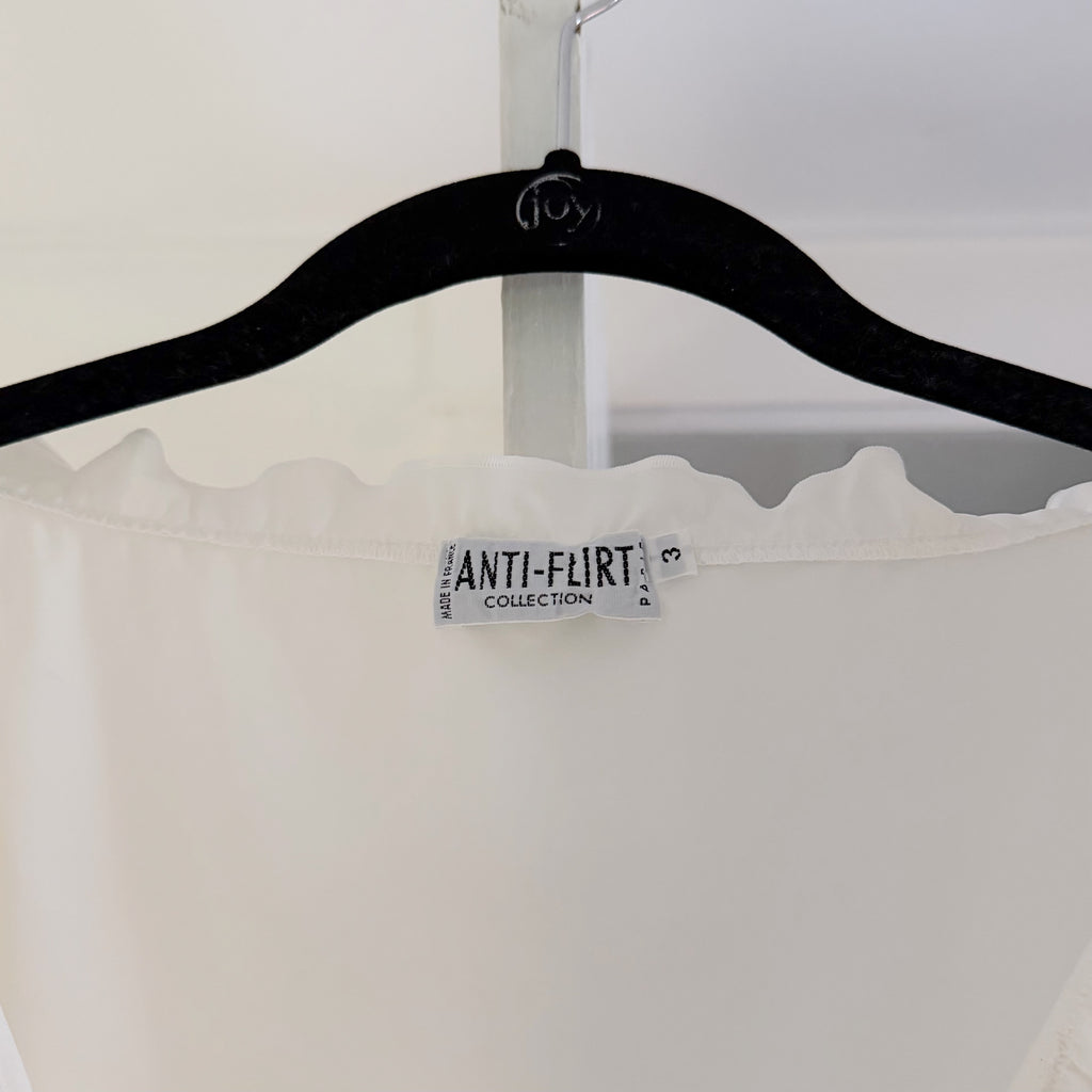 Anti-Flirt Collection Vintage 90s 3/4 Sleeve Ruffle Trim Wrap Top Size 3