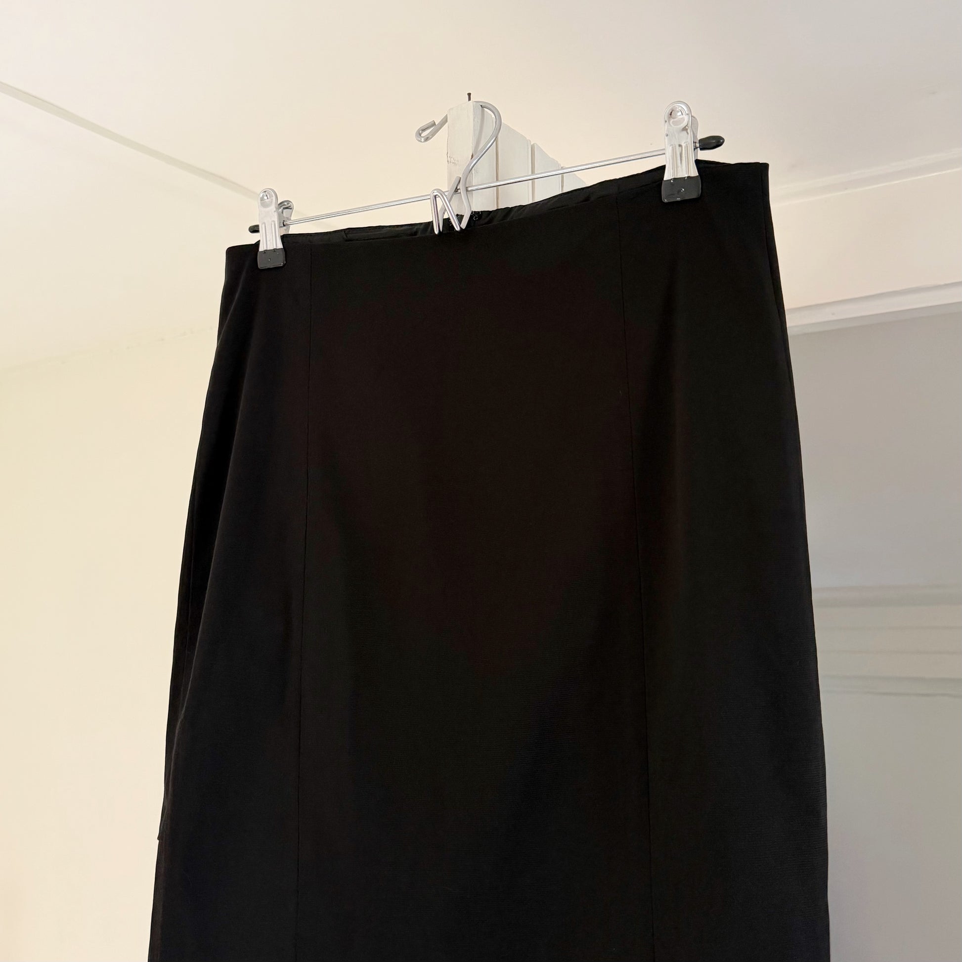 Bebe Vintage Y2K Lace Trim Kick Pleat Pencil Skirt in Black Size 8