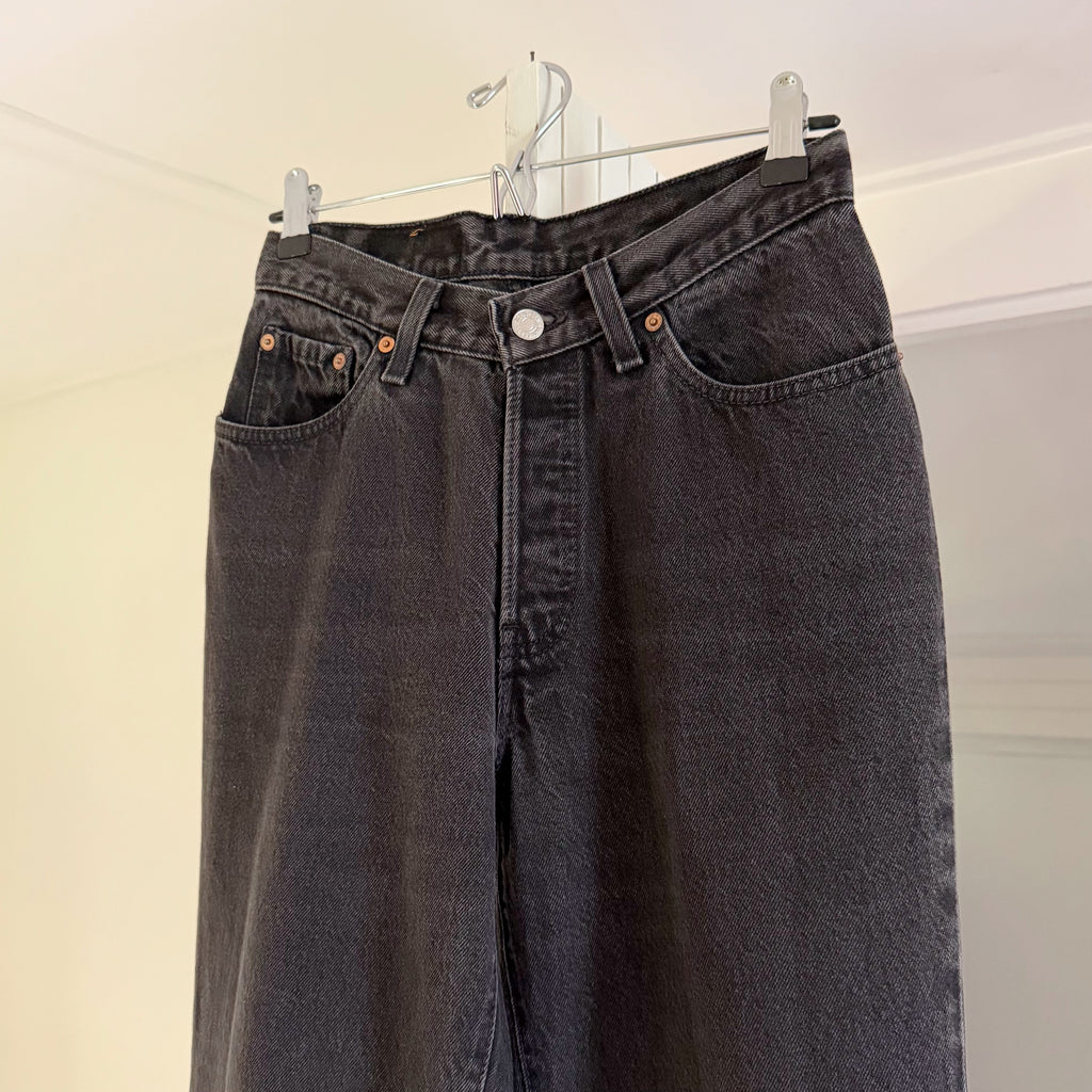 Levi's 13501 Vintage '98 High Rise Straight Tapered Leg Jeans Size 9S