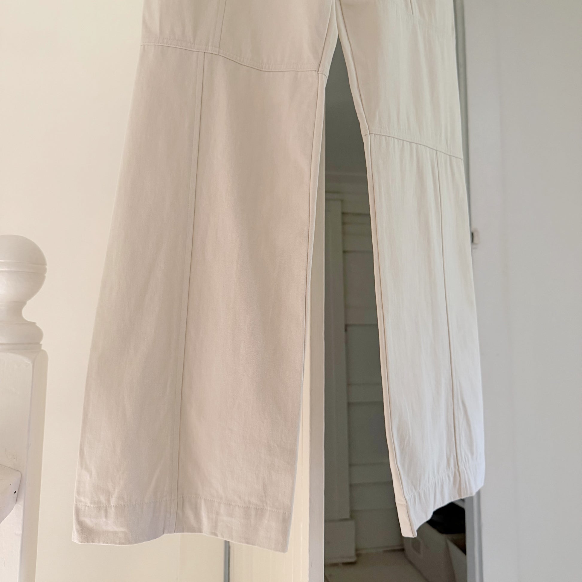 Artless Forever Paneled Straight Leg Cargo Pants in Cream Size S