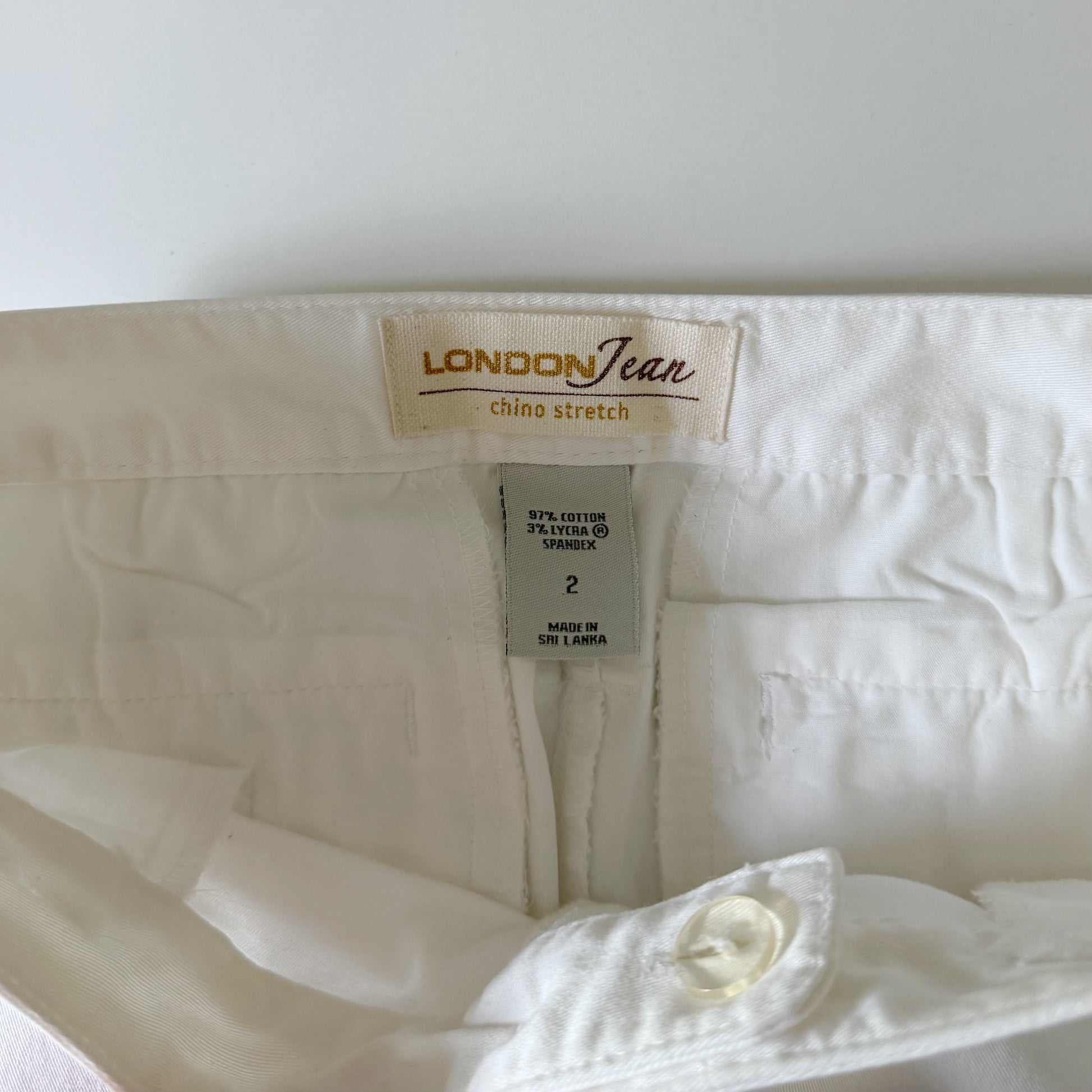 London Jean Vintage Y2K Low Rise Chino Bermuda Shorts Size 2