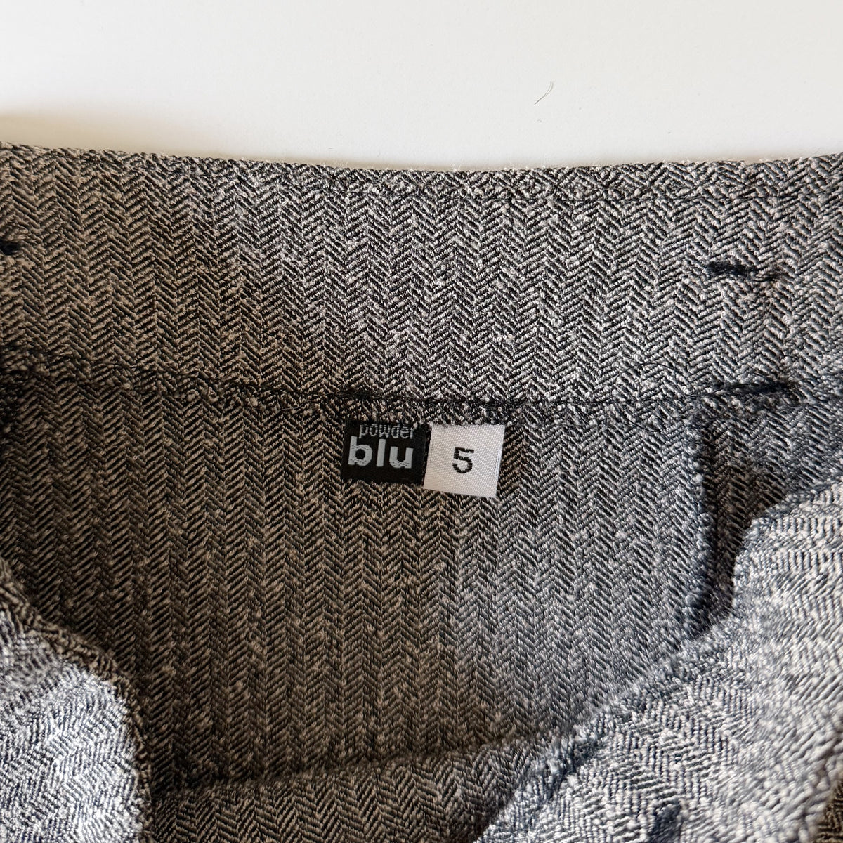 Powder Blu Vintage Y2K Herringbone Belted Midi Skirt Size 5 Grey