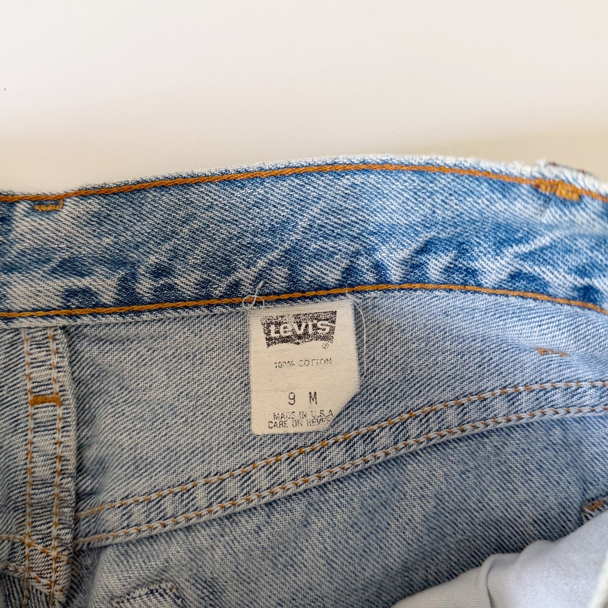 Levi's 17501 Vintage '92 High Rise Straight Leg Jeans Size 9M
